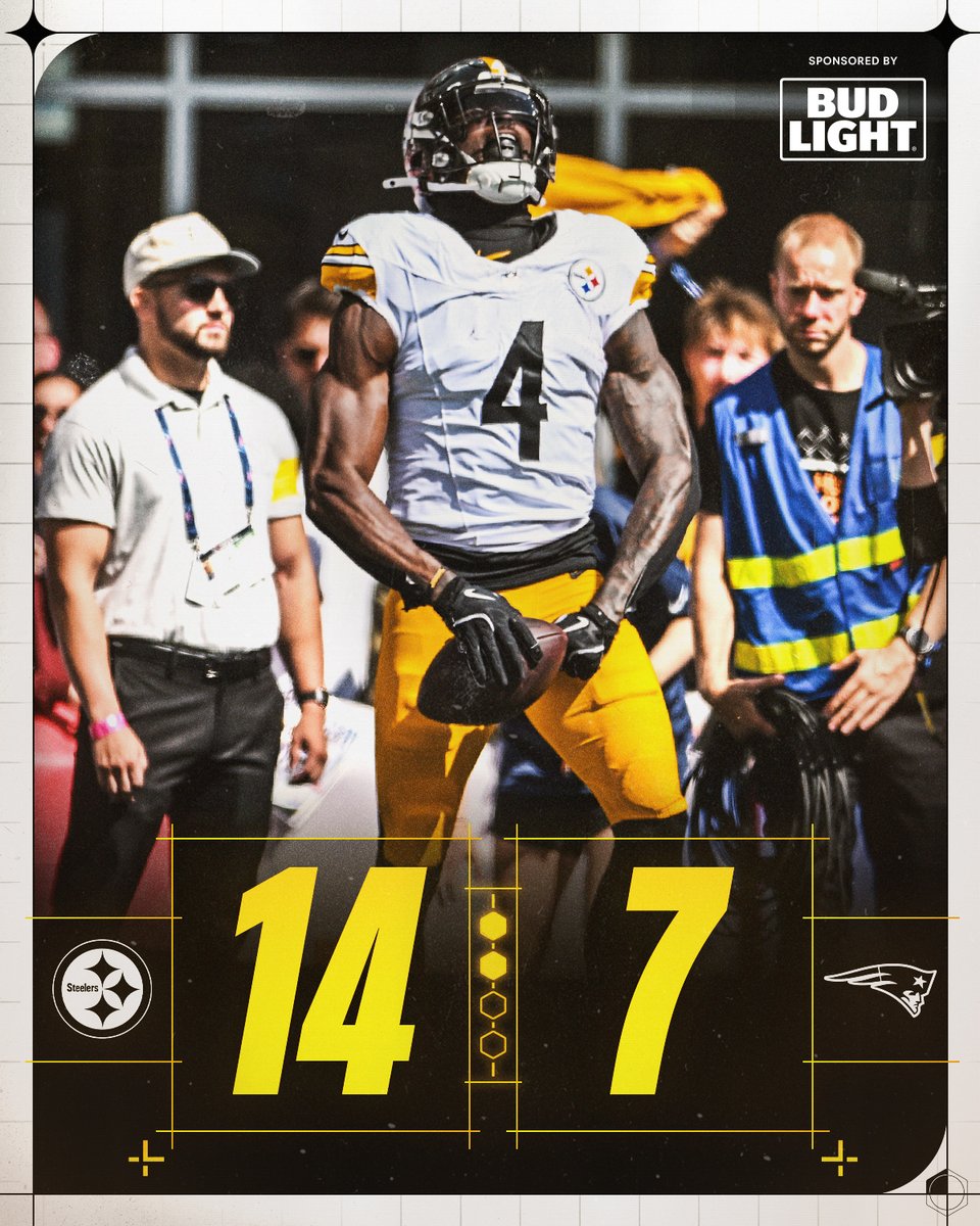 Halftime in Foxborough 

<a href="/budlight/">Bud Light</a> | #HereWeGo