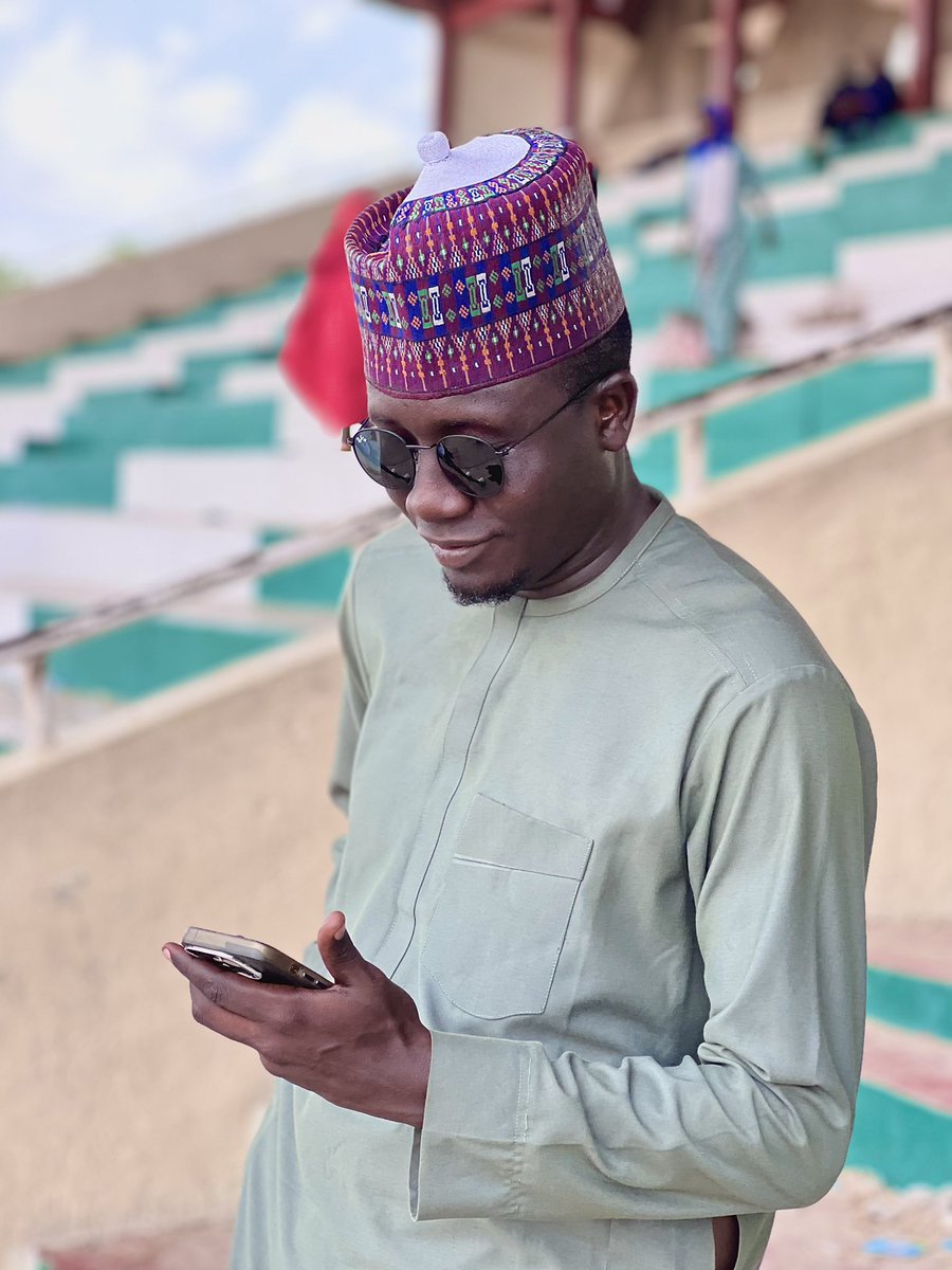 comrade_faruq's tweet photo. Alhamdulillah Am back 🙏 https://t.co/tdzub4upyN