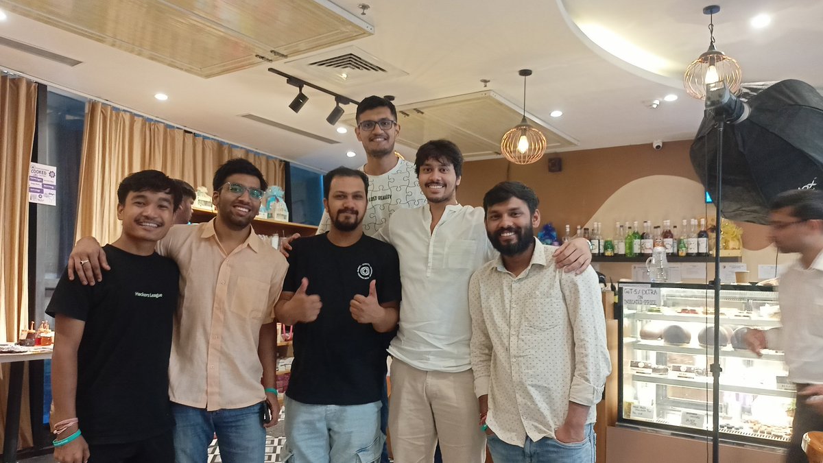 shyameet's tweet image. Happy birthday @PancakeSwap 

Met with great people (including a 7ft guy )

#onchaintour #pancakeindia #pancakeswap