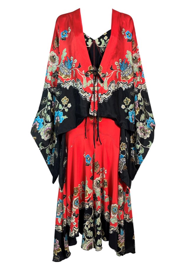 Catherine Curzon tweet media