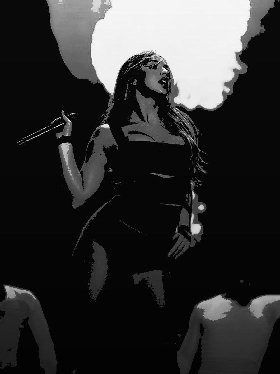 badtabits's tweet image. ᅠ

ᅠ
…̠   the  𝐓𝐀𝐓𝐈𝐀𝐍𝐀  𝐅𝐄𝐑𝐑𝐀𝐑𝐈  has  stepped  into  the  Iheartradio’s  festival  stage.  🔥❗️✔️
ᅠ

ᅠ