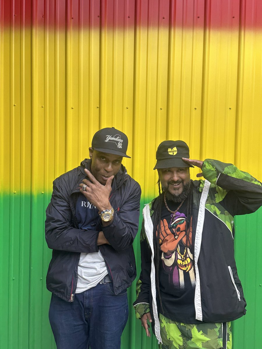 RasCeylon tweet media