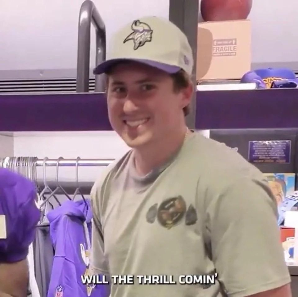 JasonHarmonNFL's tweet image. EMBRACE IT