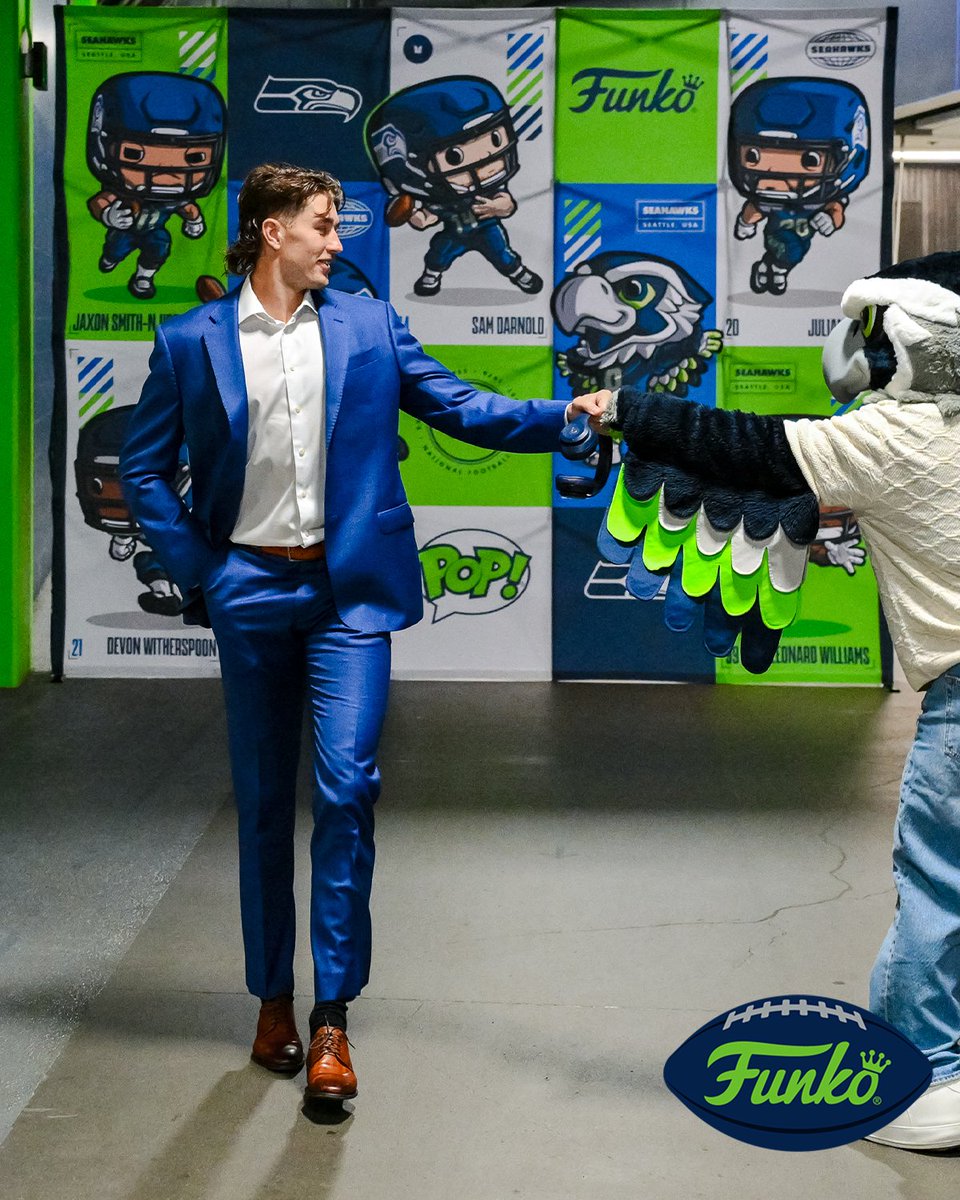 Seahawks's tweet image. Blitz and Bobo in this, what you on?

Presented by @OriginalFunko