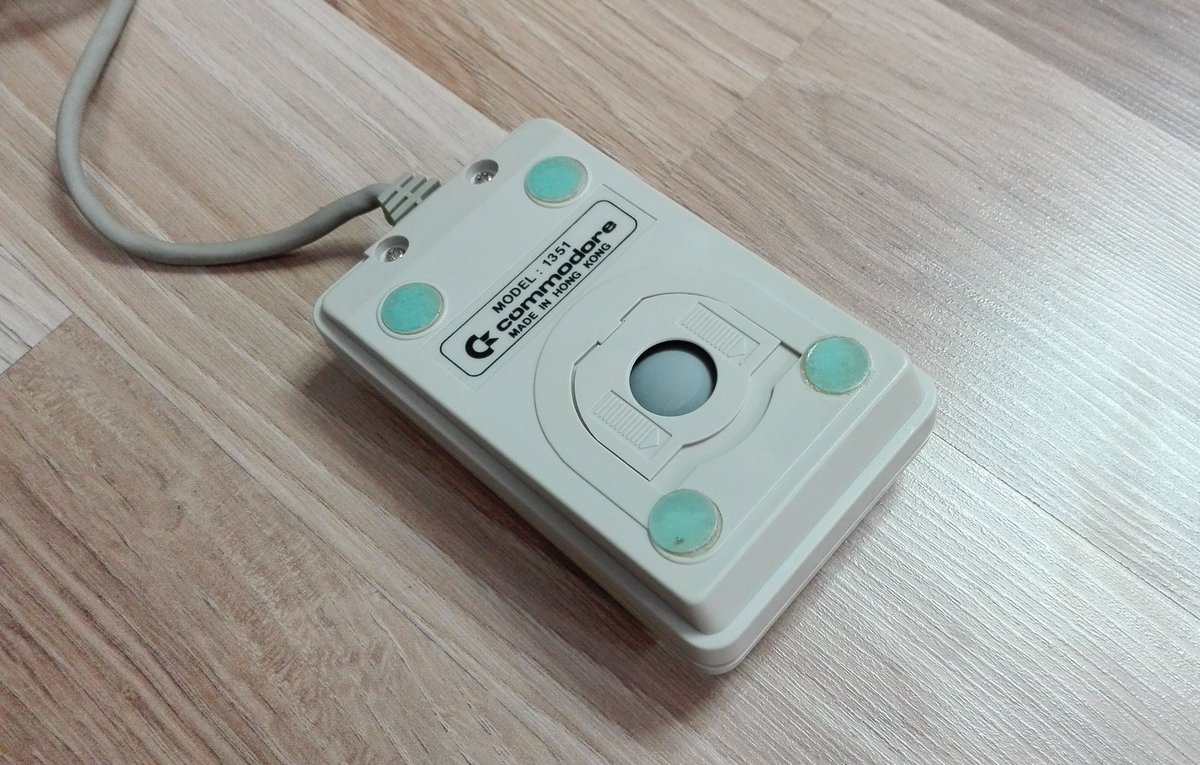 Commodore_lives's tweet image. Commodore 1351 Mouse #retrocomputing #vintage