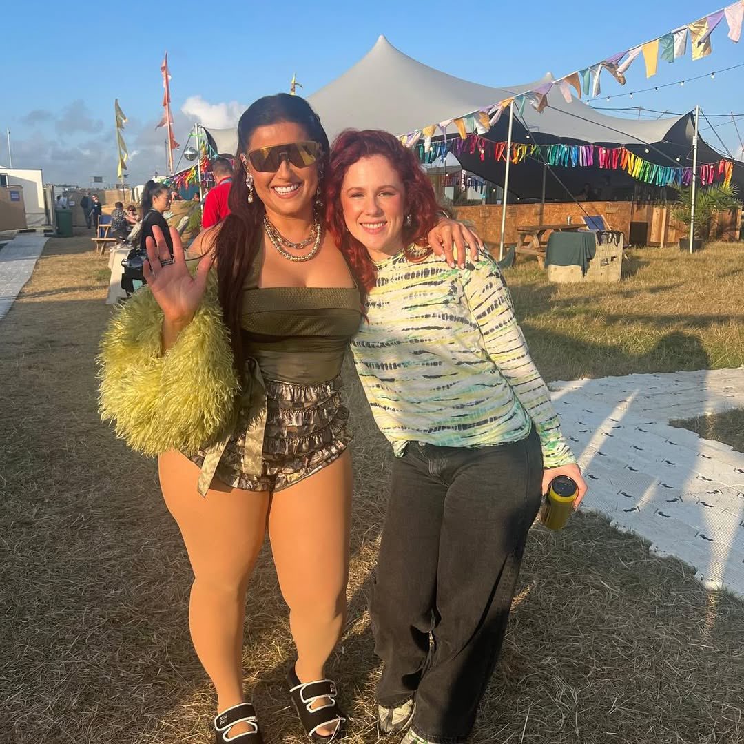 KATY B tweet media