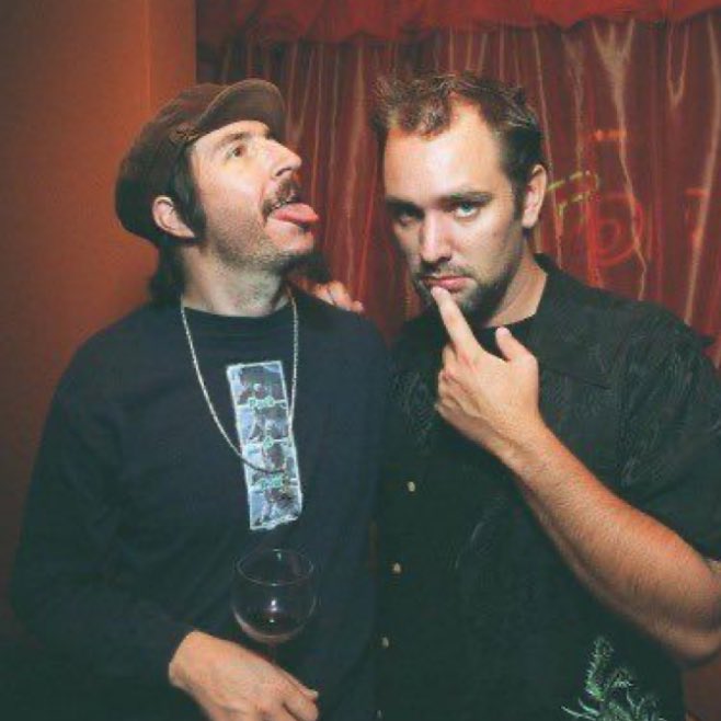 _beez_nuts_'s tweet image. i love when matt and trey talk about les claypool
theyre all good friends but also huge fans of eachother its so sick😣
#primus #southpark #mattrey