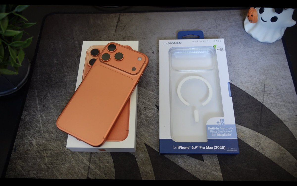 PhoneTechAtWork's tweet image. Insignia iPhone 17 Pro Max Hard Shell Clear Case! Cheap MagSafe Best Buy Case! youtu.be/3nXSlytOkt8?si… via @YouTube @BestBuy