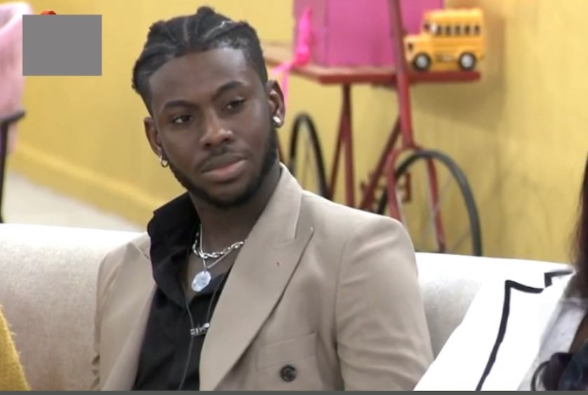 koyin_official's tweet photo. Their obsession 😏🤏

Good luck King Koyin aka King of Highlights 💜

#BBNaija# KoyinSanusi https://t.co/nH0oC2ZCwx