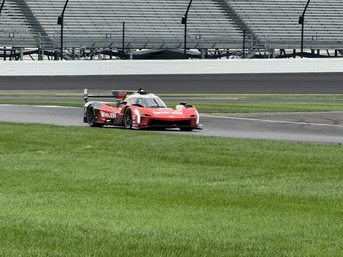 LRickVelasquez's tweet photo. @IMSARadio it’s been a great race from trackside! Hoping for a @Cadillac win! https://t.co/rwEWDVOSQs