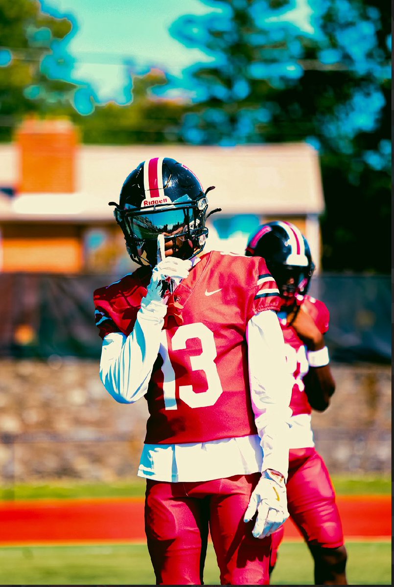 Check out my first 4 games film! hudl.com/v/2ShSVe