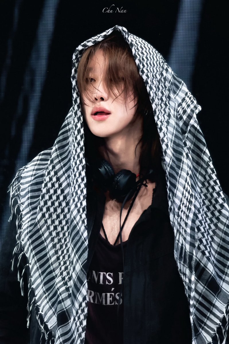 ApuSumaiya's tweet photo. 250921 Yue Jian Chao Xiang

#디에잇 #THE8
#서명호 #徐明浩 #ミンハオ
#세븐틴 #SEVENTEEN https://t.co/yc40JGjcD7