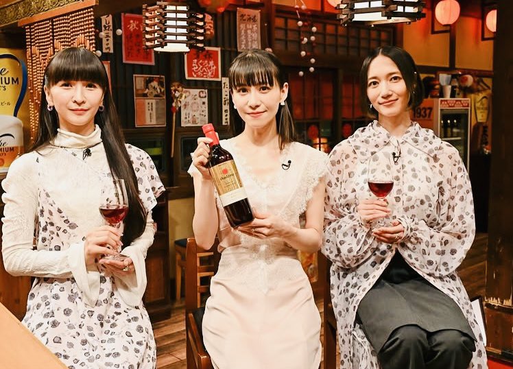Perfumeのコールドスリープは2～3年（2028年頃再開）と予測する。

まず、音楽アーティストの活動休止期間が長期化（5年以上）するのにはパターンがある。

①クリエイター型
  →アイデアの枯渇や熟成が理由で長期化
②迷走型
  →方針・方向性・意欲が揃うまで長期化