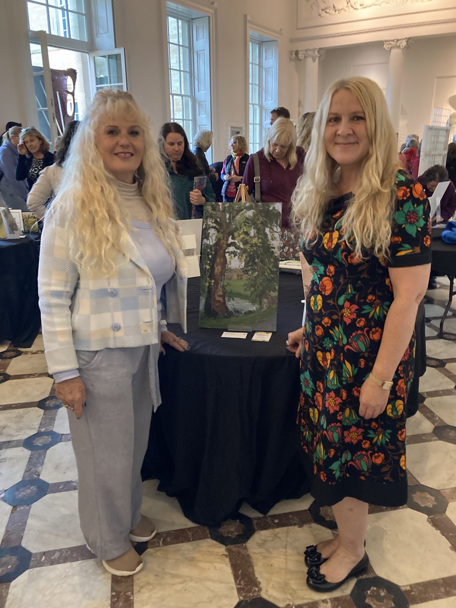 AITPLeamington's tweet photo. We were thrilled to attend this year's Warwickshire Open Studios Plein Air Event and judge the winner of the Art in the Park award. Congratulations to Popi for winning a stall at our 2026 Festival! https://t.co/VWau5kHbba