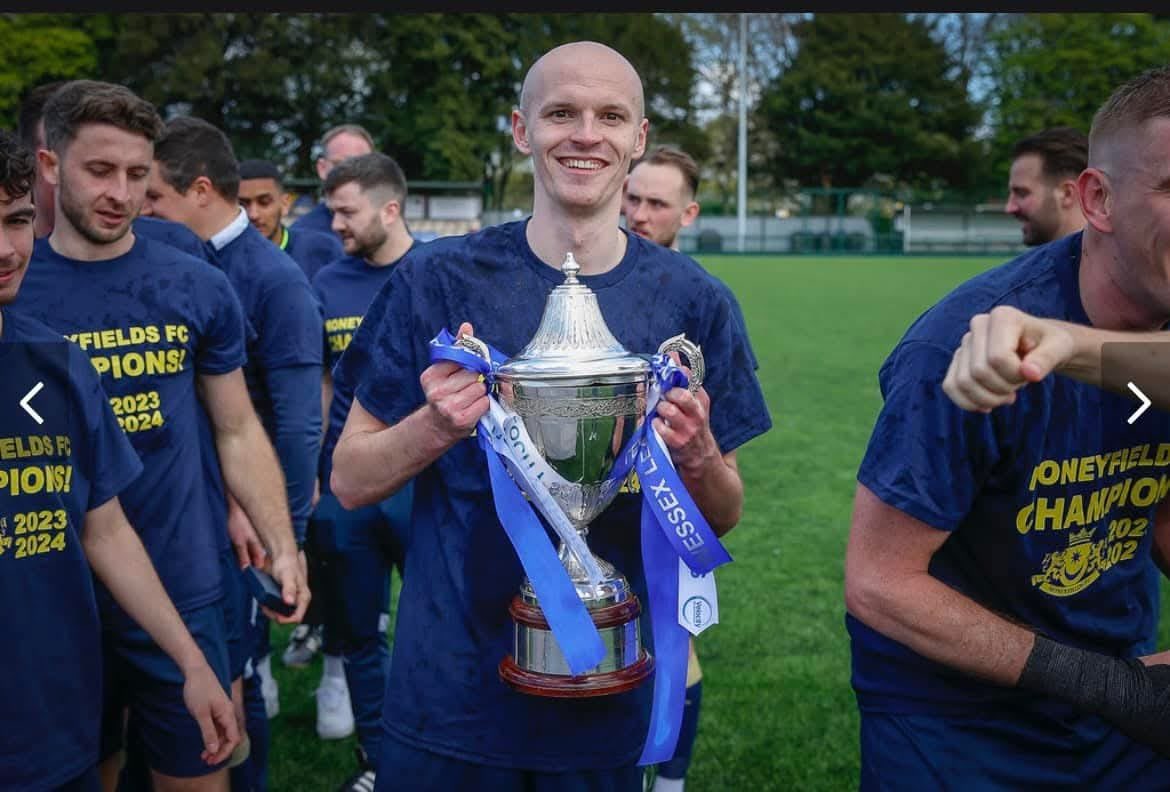 Moneyfields FC tweet media