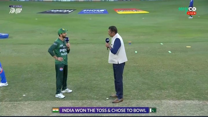 Sports_vds's tweet photo. Faheem and Hussain Talat playing 

Khushdil and Hasan Nawaz not playing https://t.co/G5OZnwmGzv
