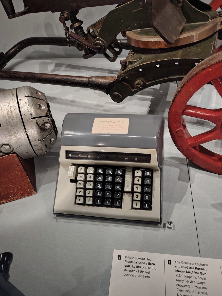 With Calculators Descending: RAOC adding machine from Arnhem. <a href="/almurray/">Al Murray 🇺🇦</a> <a href="/WeHaveWaysPod/">WW2 Pod: We Have Ways of Making You Talk</a> signed by Monty for some reason? At the RLC museum, Winchester.