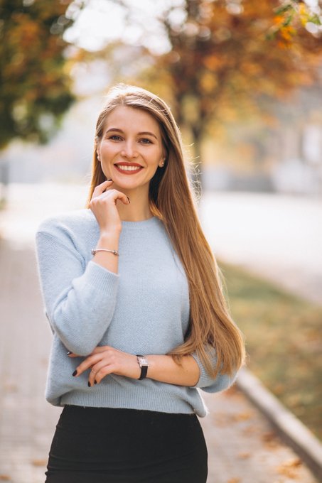 صحة عظامك بعد الأربعين تبدأ من هنا! تعرفي على أهم الفيتامينات، التغذية السليمة، والتمارين التي تحافظ على قوة عظامك مع التقدم في العمر 