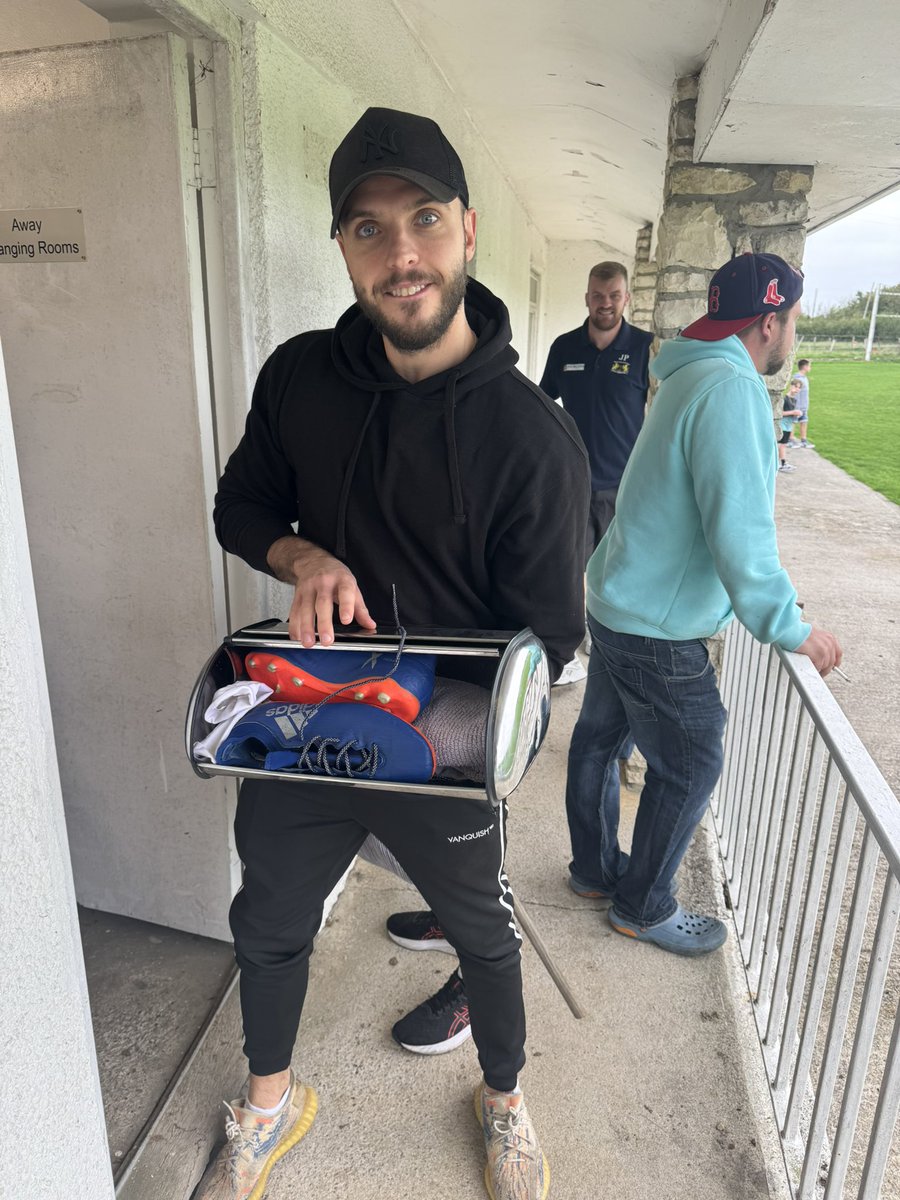 Meadow Rangers FC tweet media