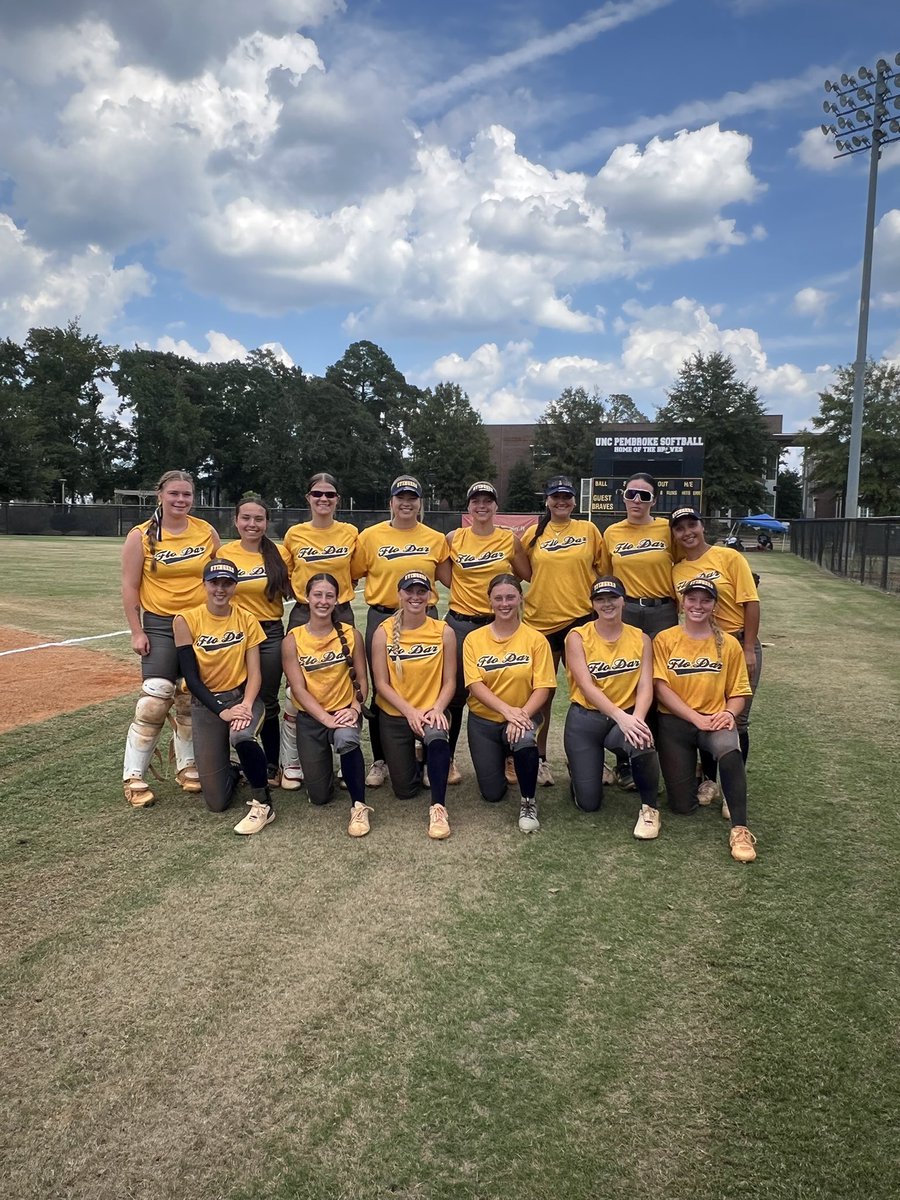 TechSoftball's tweet image. First W of the fall yesterday against UNC Pembroke! Back at home today for 2 more games at 1 and 3 PM! Come out and support 🐝
#ComeBallWithTheStingers