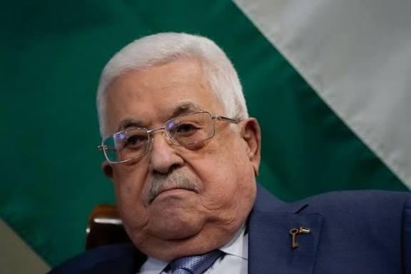 Osint613's tweet photo. Palestinian President Mahmoud Abbas:

The UK’s recognition of the State of Palestine is a step toward lasting peace. https://t.co/NXXr3kk0qz
