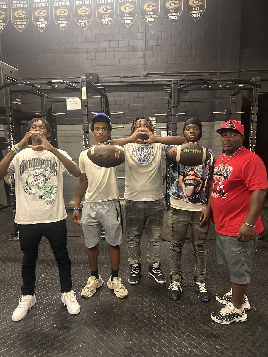 TroyJames0's tweet photo. Had a great time at Arkansas Baptist College. Thanks for the opportunity for me and my fellow teammates to experience what college football looks like. @abc_football @RLmaurice25 @Coldness29 @ChanceHoward42 @tyjames_ohs @OHSFOOTBALL_20 @_brandonm34 https://t.co/6jPeSgm9NK