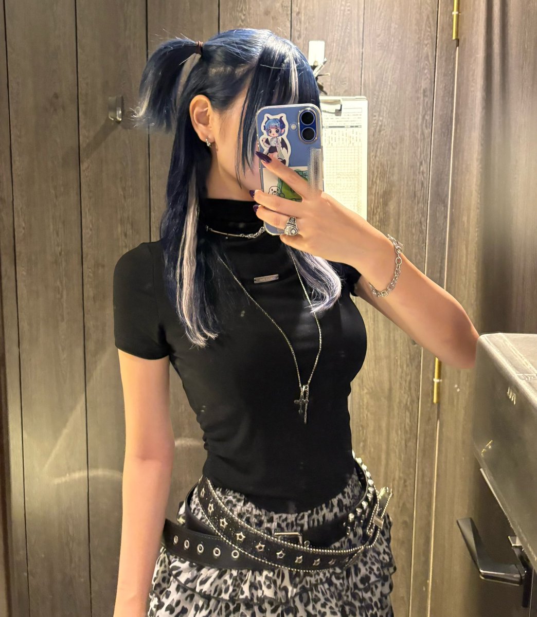 冬尻ぼむ❄️💣@2日目西き-29bさんのエロ画像、2025年09月21日23時15分20秒に投稿