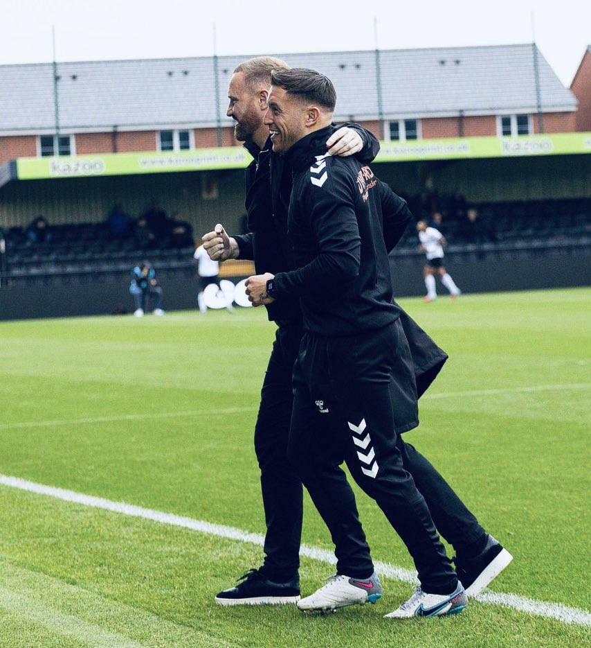 Gavin Hurren tweet media