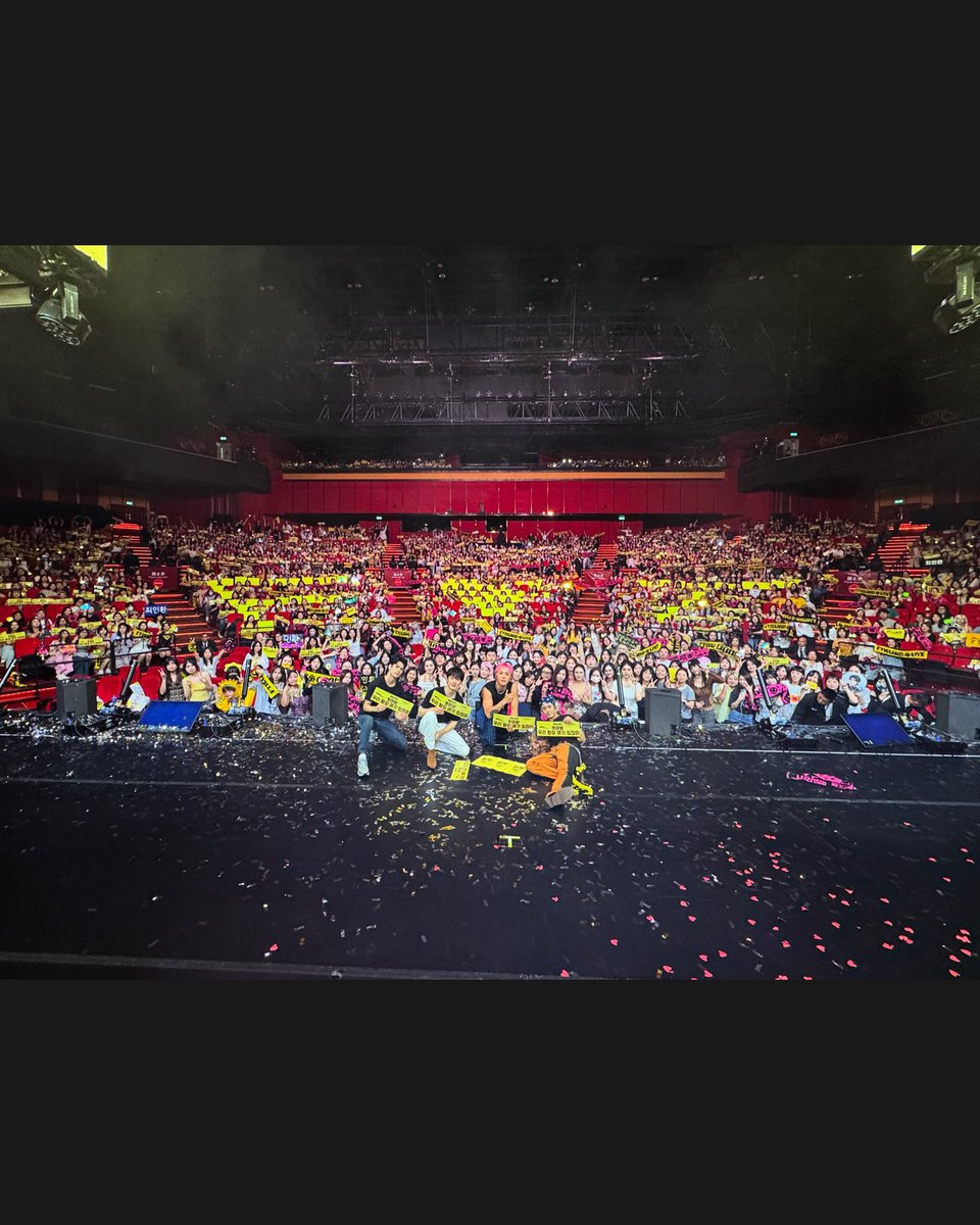 [📸] 2025 FTISLAND LIVE ‘MAD HAPPY’ - MACAU

#FTISLAND #FT아일랜드 #MAD_HAPPY
#FTISLAND_LIVE_MAD_HAPPY IN #MACAU