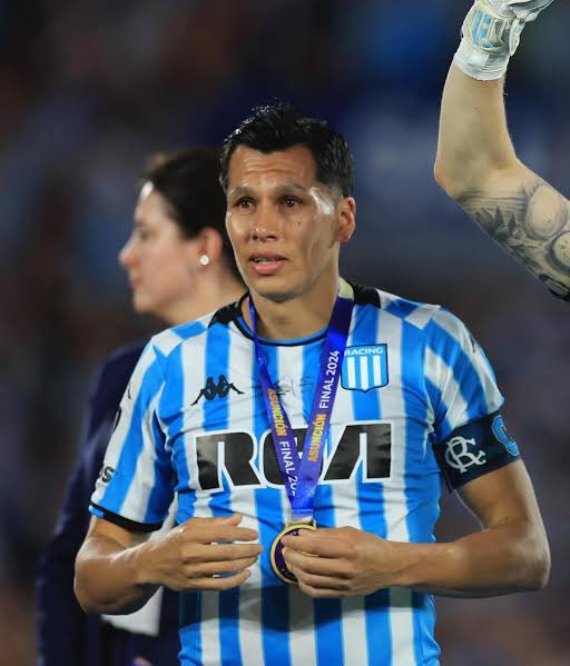 “Un tipo con la cara de Sigali” me parece una perfecta definición. Lo anoto como sinónimo de Alex Albon.