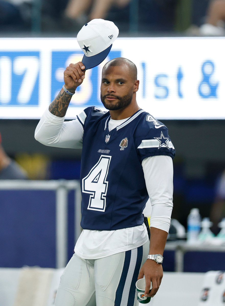 Pauly705's tweet photo. One of the most anticipated linkups of the decade taking place today at 3:25..
#Pauly and #Dak
#pray4dak https://t.co/ofPhVftRlI