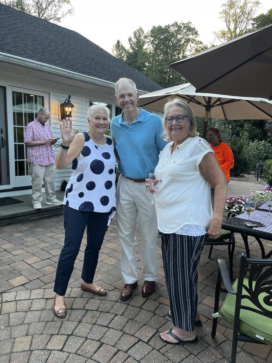 Pleased to join neighbors &amp; friends to support our #CommunityOfCaring team:
Ann Bono
Anthony Tonini