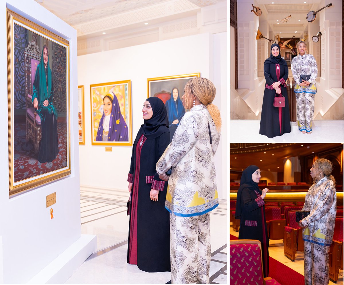 سعدت بزيارة  معرض ملتقى “إشراقة عهد” ودار الأوبرا السلطانية برفقة سواتي مانديلا، حيث  استمتعنا بأعمال فنية تمثلت في رسم صورة السيدة الجليلة حرم جلالة السلطان  المعظم حفظهما الله ورعاهما