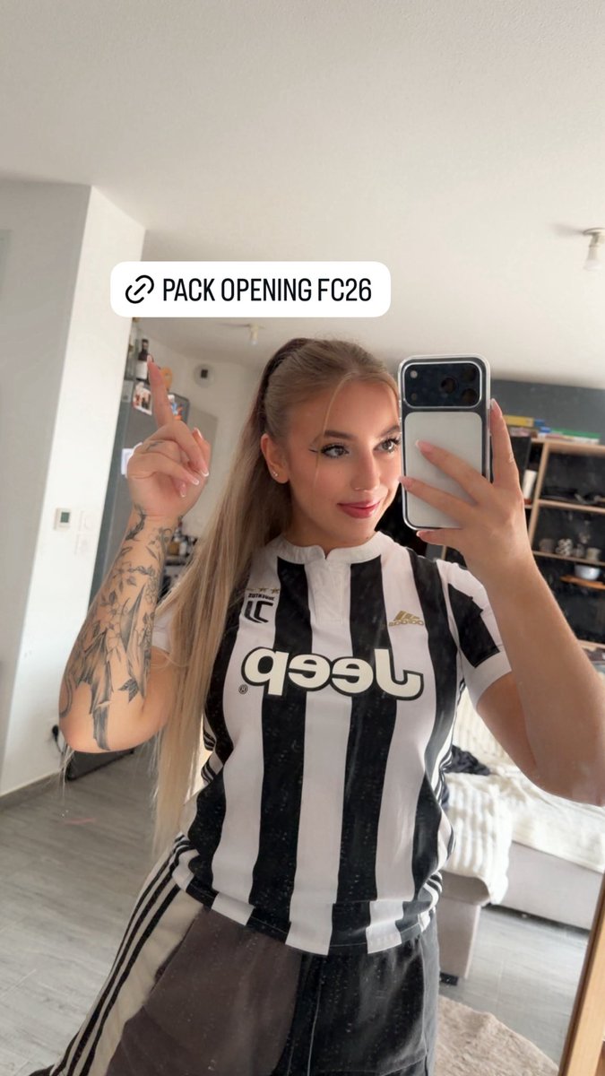 TWITCH.TV/ARELIANN VENEZ JE PACK LES GOATS (j’suis super nulle)