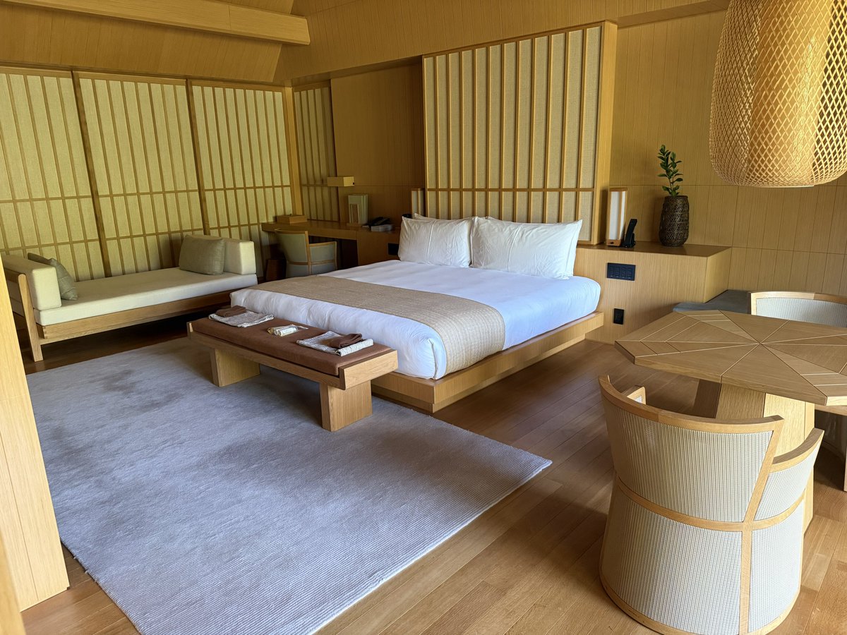 sivaoji's tweet image. 国内のリゾートホテルではここが一番好き、というか本当にリラックス出来る。
アジア人かなり少なめ。
12月でもサーマルスプリングは普通に楽しめるのでまた12月に。
#アマネム #amanemu #suite #スイート #Tsukivilla #ツキヴィラ