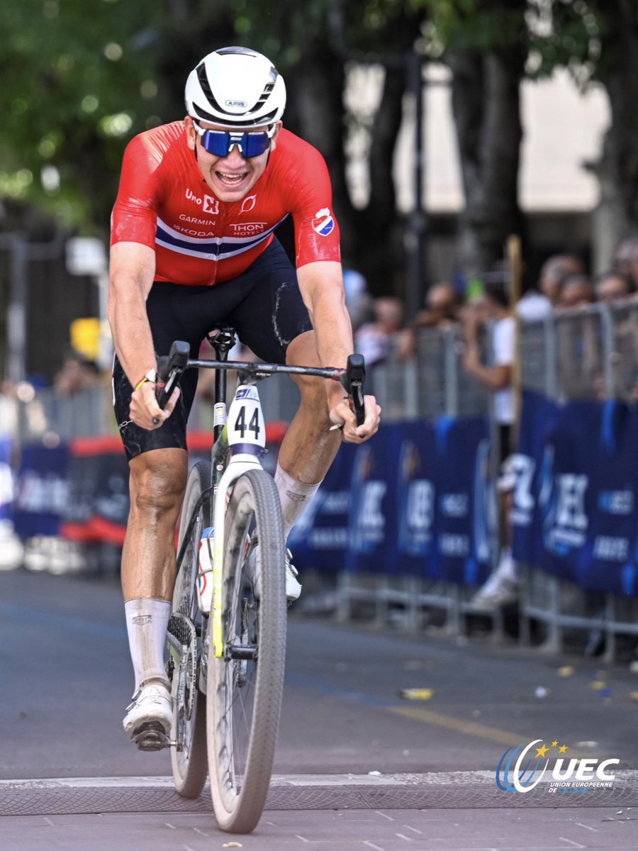 The Silver Ride in Italy!🥈🤩

Anton Stensby has taken the gravel scene by storm, and now he’s bringing home a silver medal from the European Gravel Championships! 💪🇮🇹

#forAndré #171

📸 UEC Cycling