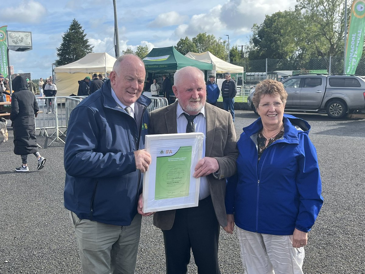 Cloonacool Sheep festival today in Sligo and <a href="/IFAmedia/">Irish Farmers' Association</a> presented Eddie Davitt with
honorary life membership after the show was opened by President <a href="/gormanifa/">Francie Gorman</a> Great crowd, food and stock.