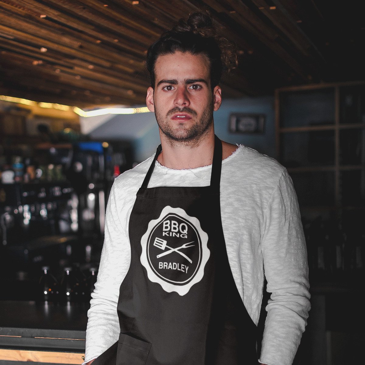 Clever_Gifts's tweet image. Personalised BBQ King Apron, Ideal BBQ Gift,  Ideal Gift for Fathers Day. Any Name. tuppu.net/ed3ca276  #DadGift