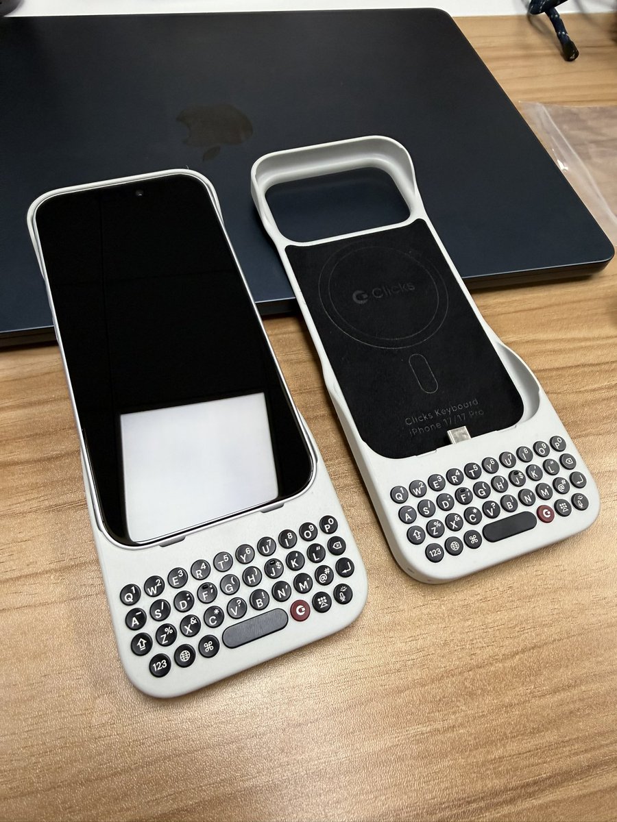 crackberrykevin's tweet image. Went hands on with the @clickskeyboard for iPhone 17 today!! Visit with product team was super productive and the pre-production samples are feeling and looking great!