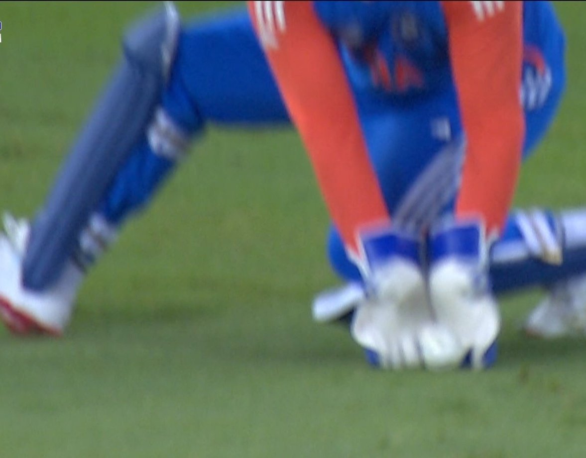 michaelscottfc's tweet image. This is given out 🤣

Richest cricket board in action.