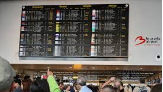 Mawingu_Media's tweet photo. ⚠️ Major cyberattack hits Europe’s airports ✈️
Check-in systems across the continent have been thrown into chaos, causing widespread delays and disruptions. #CyberAttack #Europe #MawinguMedia https://t.co/576xxjoGyZ