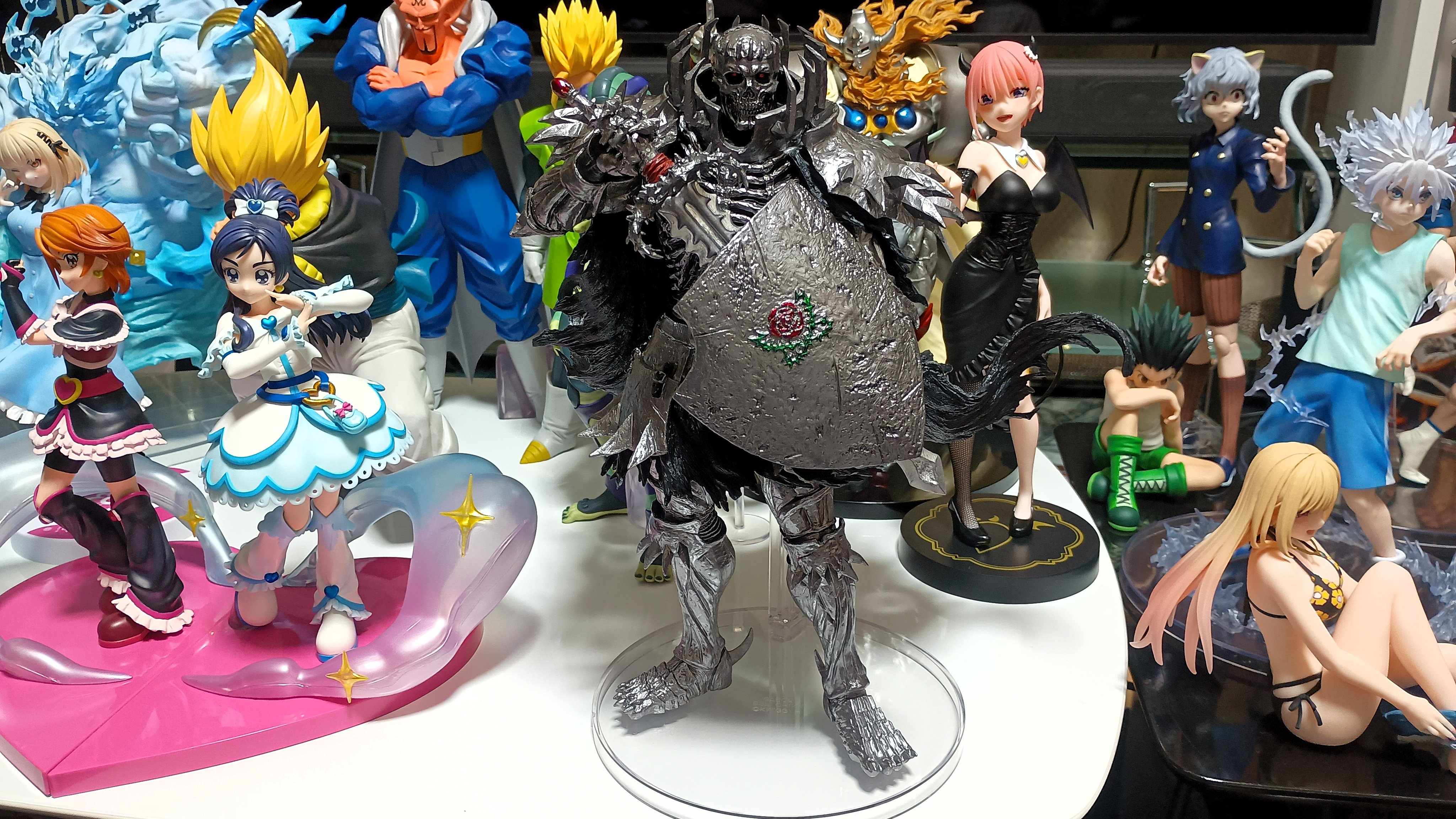 リボンの騎士 セル画 2　31日まで60000円引き ガッツ（黒い剣士） ベ | スタチュー | プライム1スタジオ