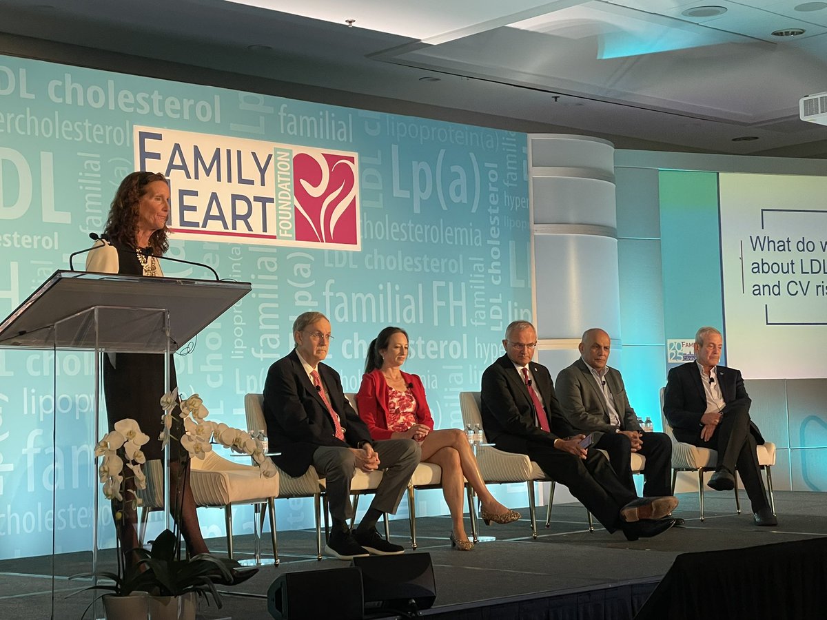 hillypaige2's tweet photo. #FHFSummit25
Dr Pam Morris kicking off and setting the stage for the @FamilyHeartFdn Global Summit session on guidelines.
✅ High Lp(a)? Control all other CV risk factors!
✅ Even with LDL<70, Lp(a) predicts risk
✅ Test Lp(a) in all
✅ Only 1/3 of ASCVD patients achieve LDL goal https://t.co/47xJCjdPFv
