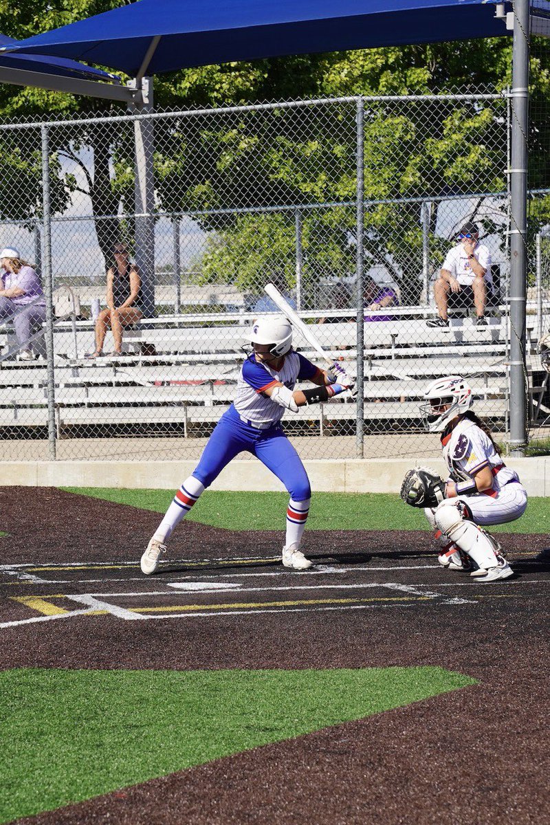 Emme Friedrichsen tweet media