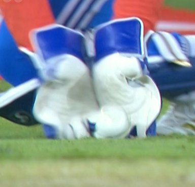 Fingers underneath the ball. Waqar Younis can cry in commentary box.