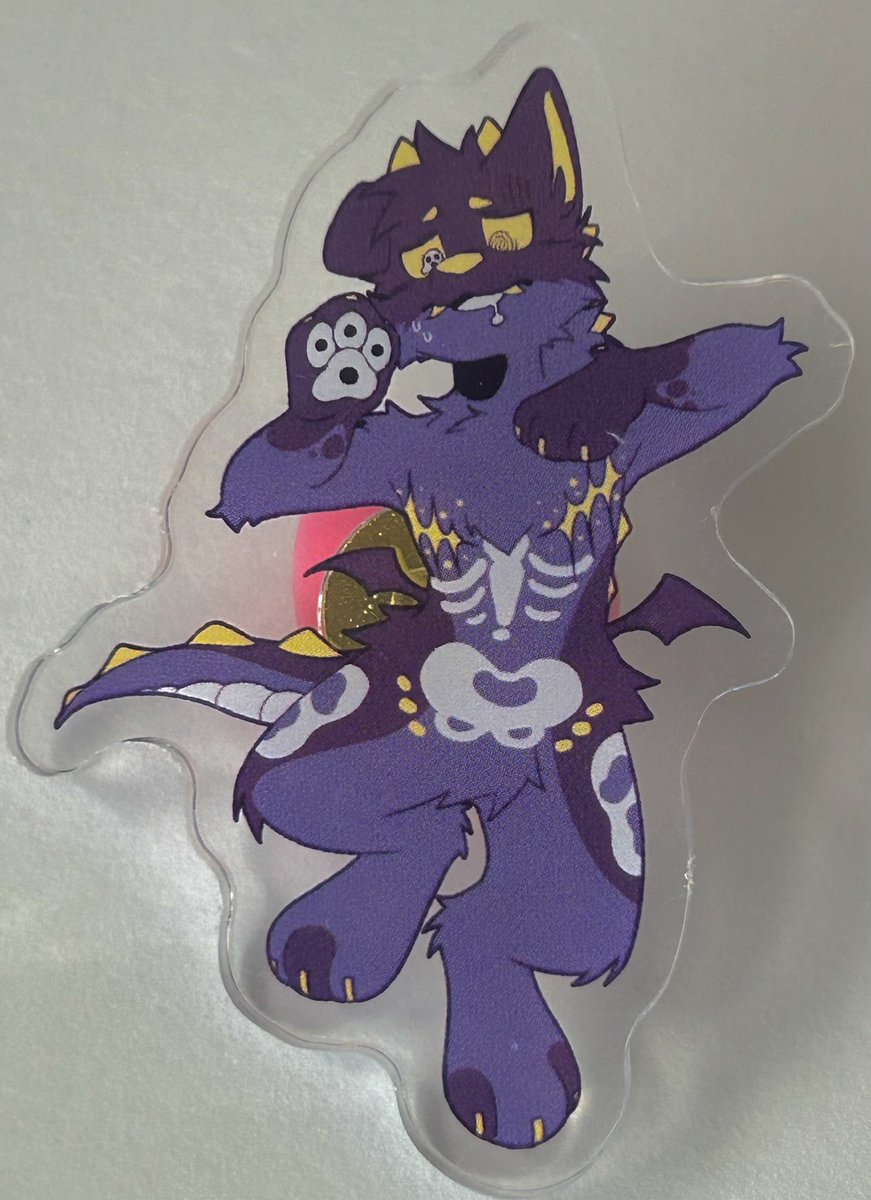 Kazookaz0x's tweet photo. Hello everynyan‼️ I forgot to post them yesterday but I got to see my charms n stickers n such! They’re really little because of the package deal I did as a test but I def wanna do bigger stuff in the future :3 https://t.co/wTbqpUWTVZ