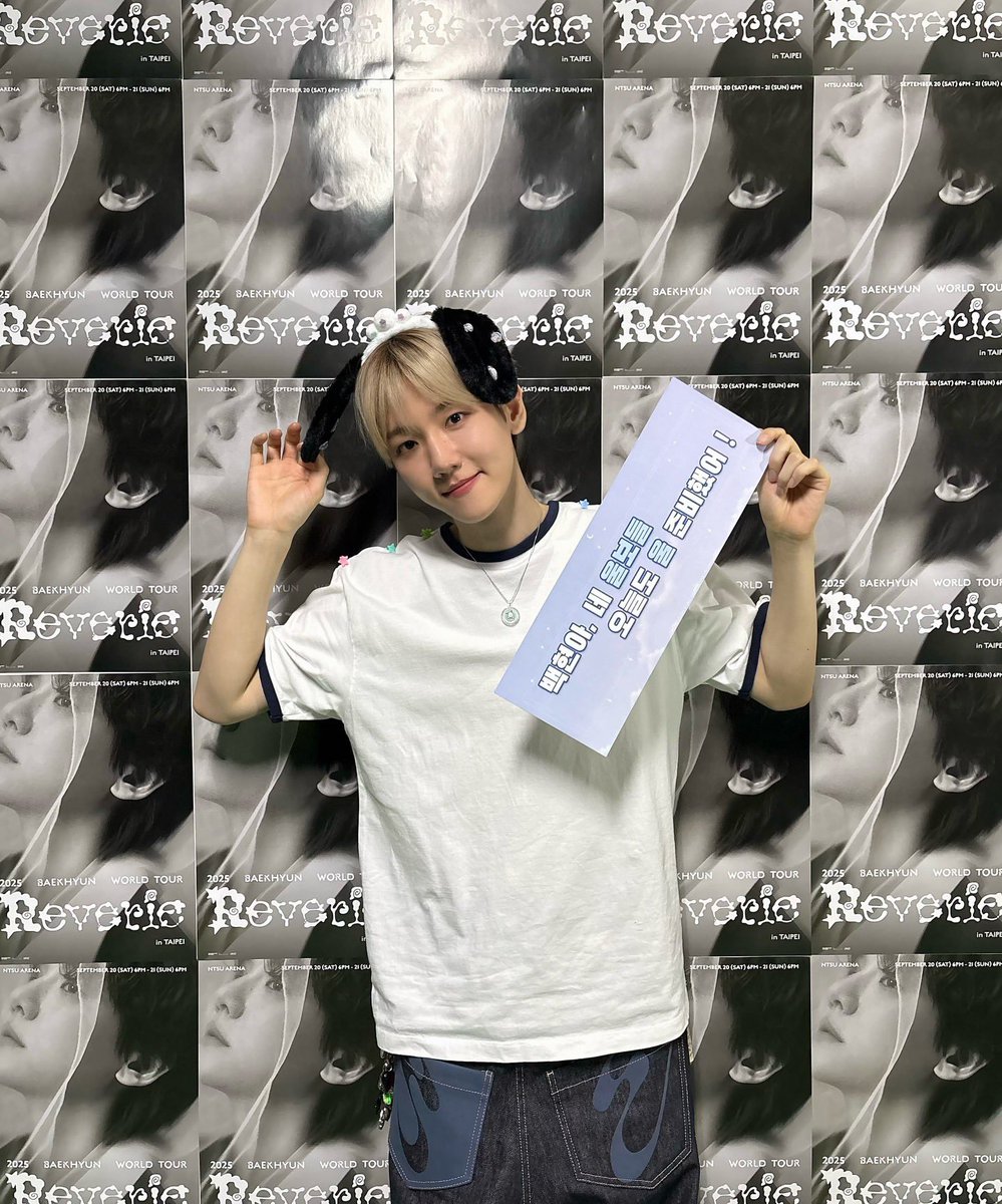 knockknock0408's tweet image. BAEKHYUN - inb100_official ins

 ଘ(੭ˊᵕˋ)੭* ੈ✩‧₊˚🐶⌒♡｡．