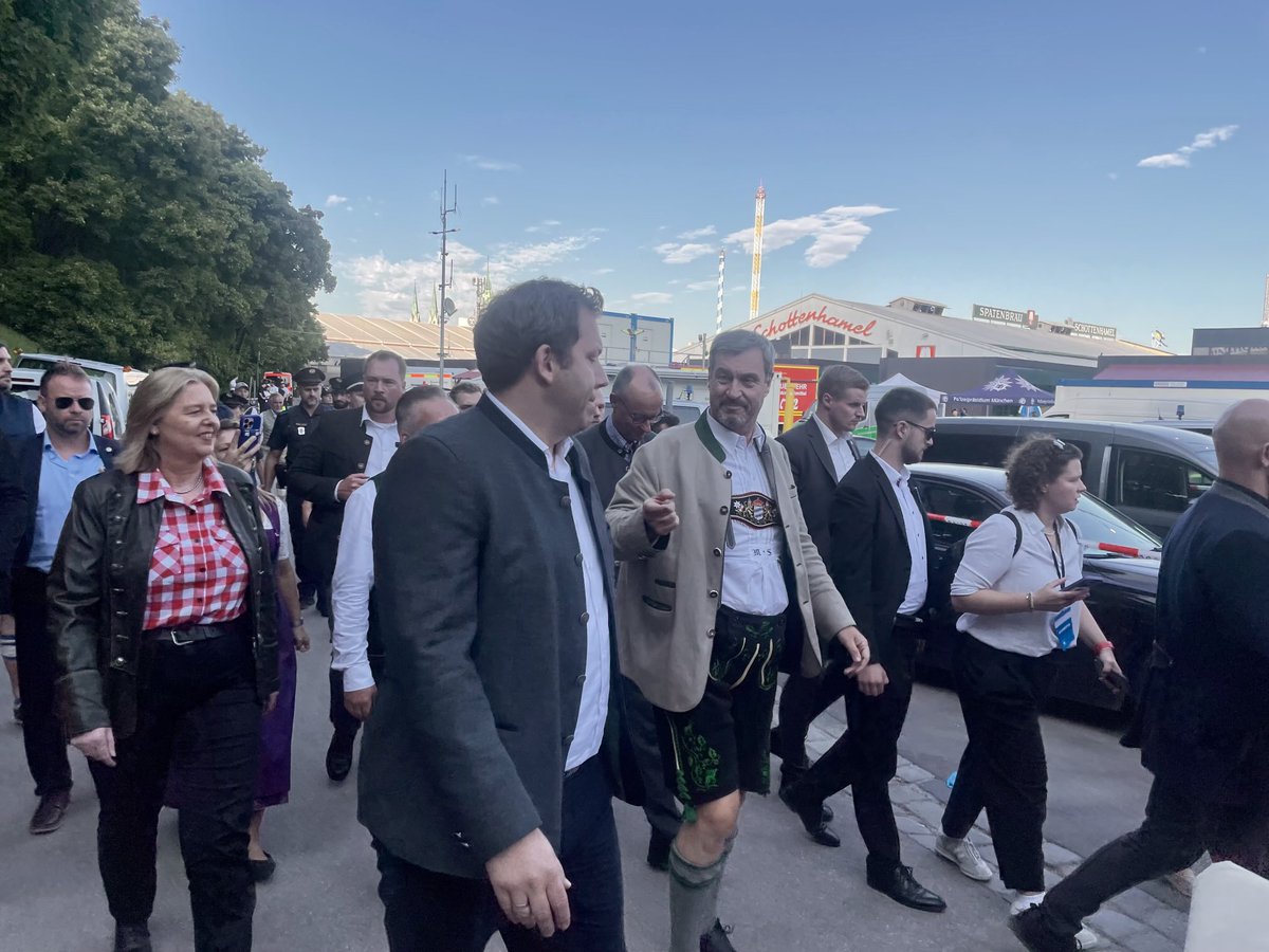 Christian Deutschländer tweet media