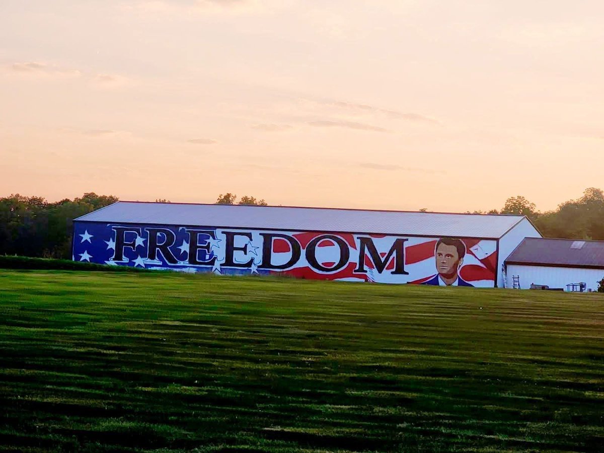 ATTENTION: There will be a prayer vigil tonight in Waynesville, Ohio for Charlie Kirk at this massive mural.

If you are in the local area, please show up and show support!  

The host says it will be at the corner of SR-73 and Township line road! 

Please, share this!