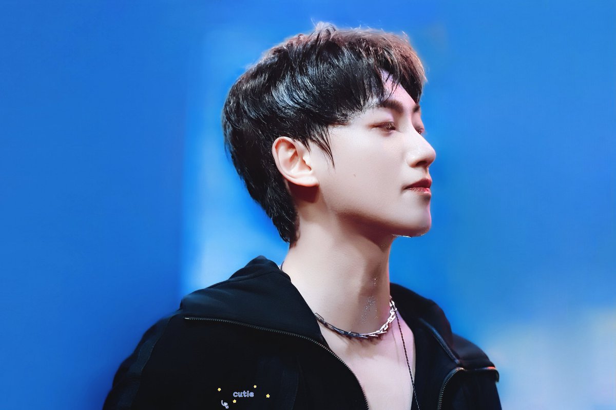 영준아,이 세상을 밝힐 수 있는 어른이 되자!
생일 축하해🎂🎂🎂

#HAPPY_YEONGGWANG_DAY
#영광아_너라서_행복해
#배너 #영광 #VANNER #YEONGGWANG